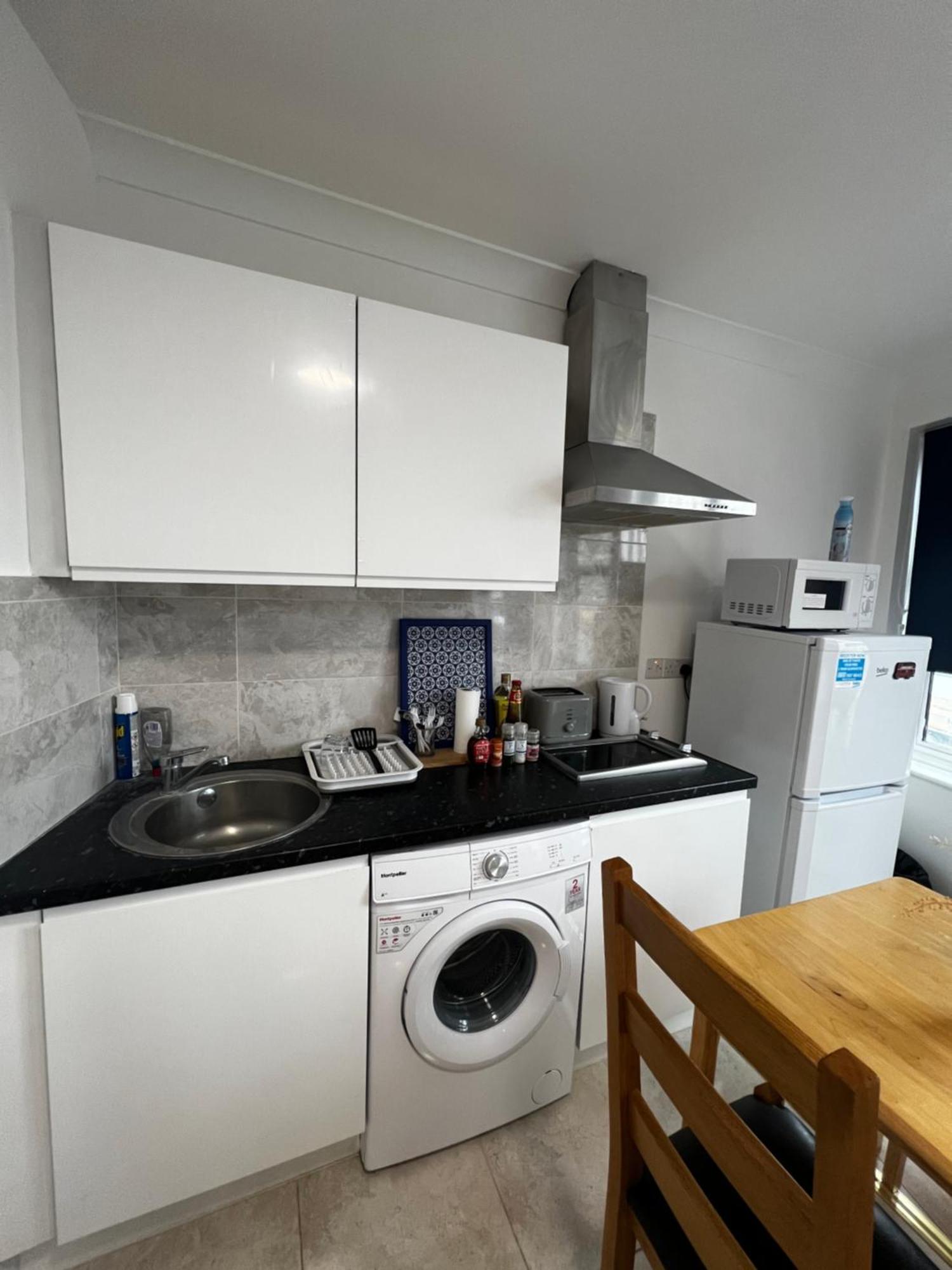 Flat In London Apartment Bagian luar foto